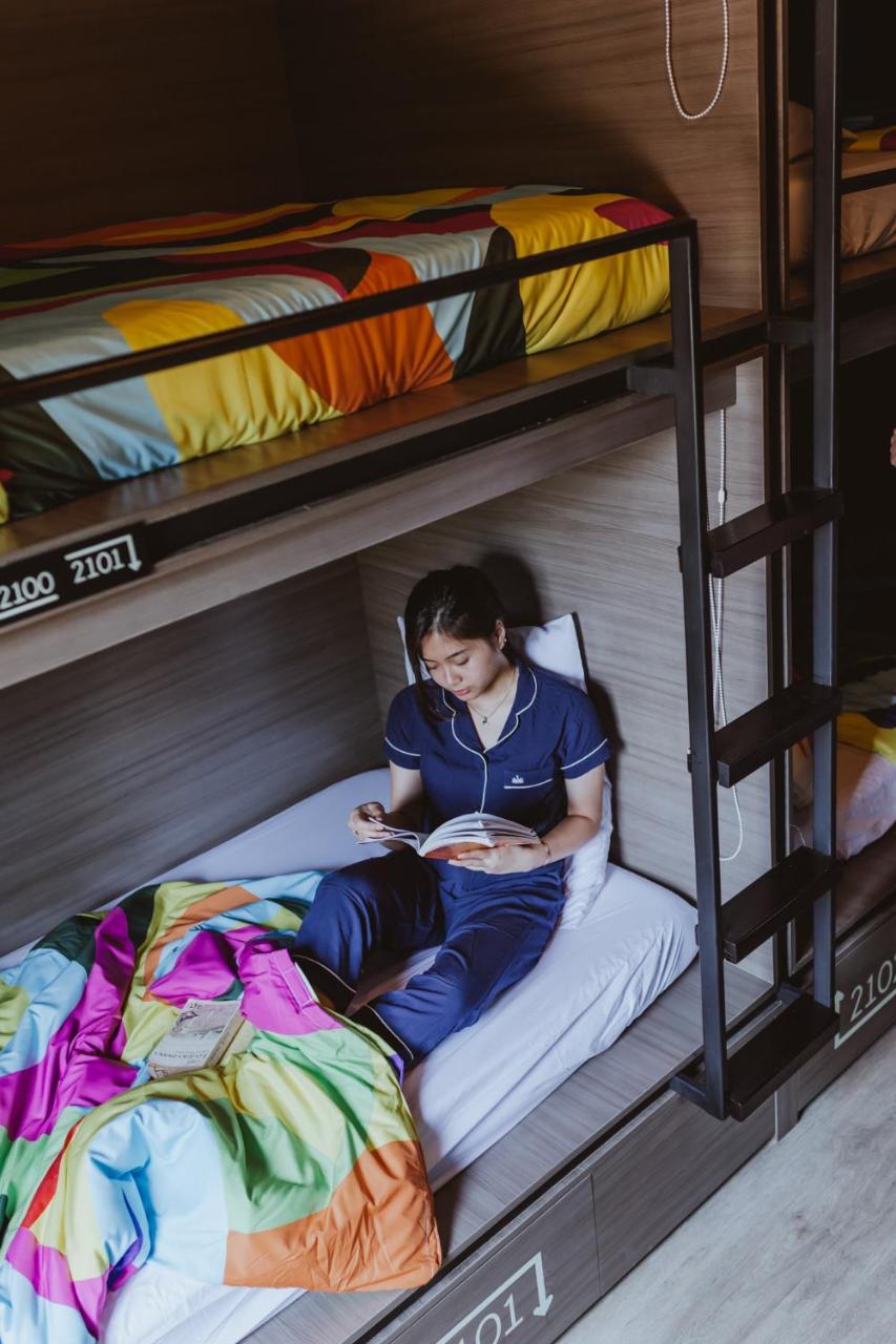 Nomad Hostel Kemang Jakarta Eksteriør bilde