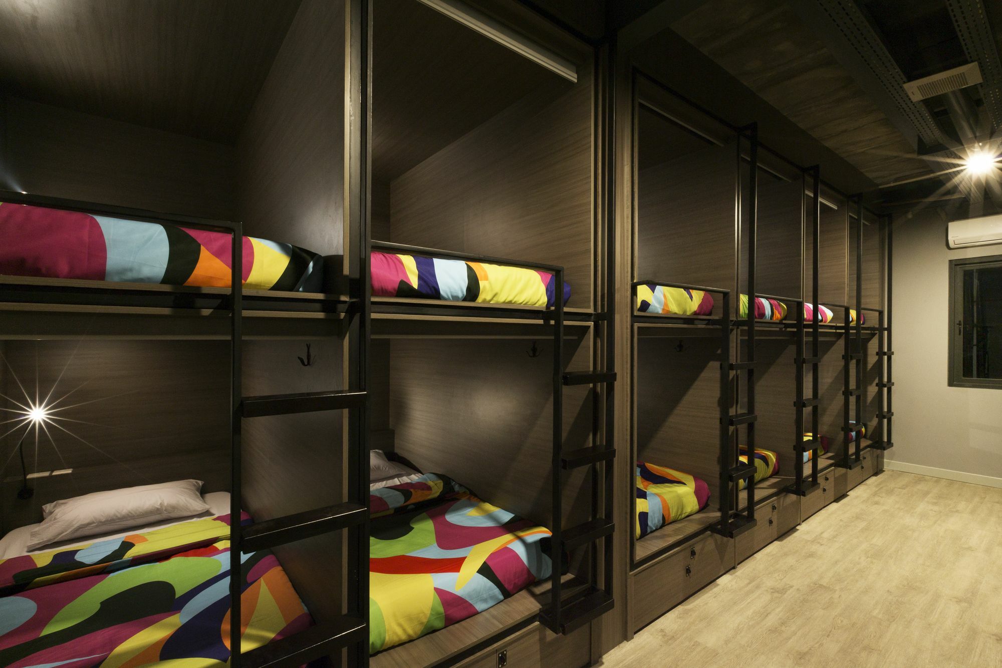 Nomad Hostel Kemang Jakarta Eksteriør bilde