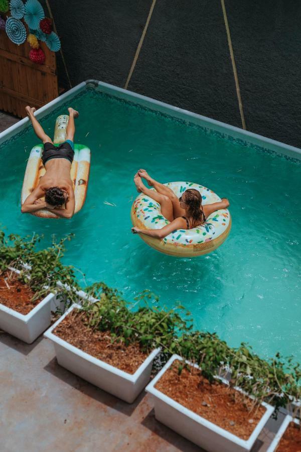 Nomad Hostel Kemang Jakarta Eksteriør bilde